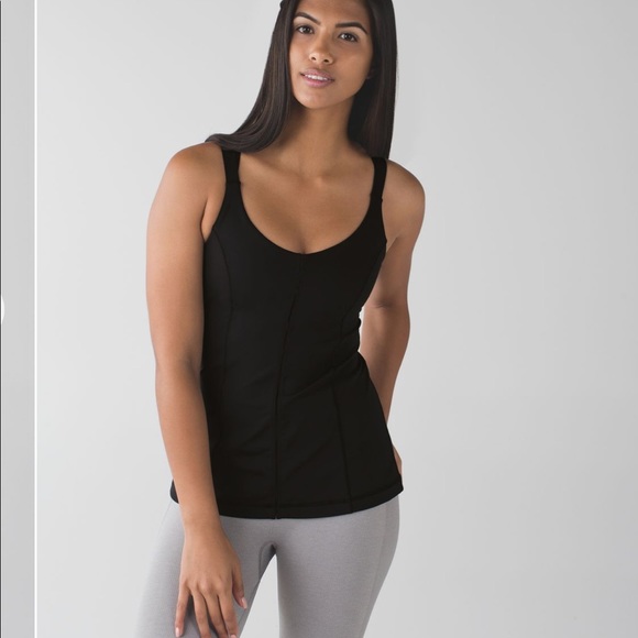 Lululemon Hot to Street tank 2 strappy back - Picture 2 of 6